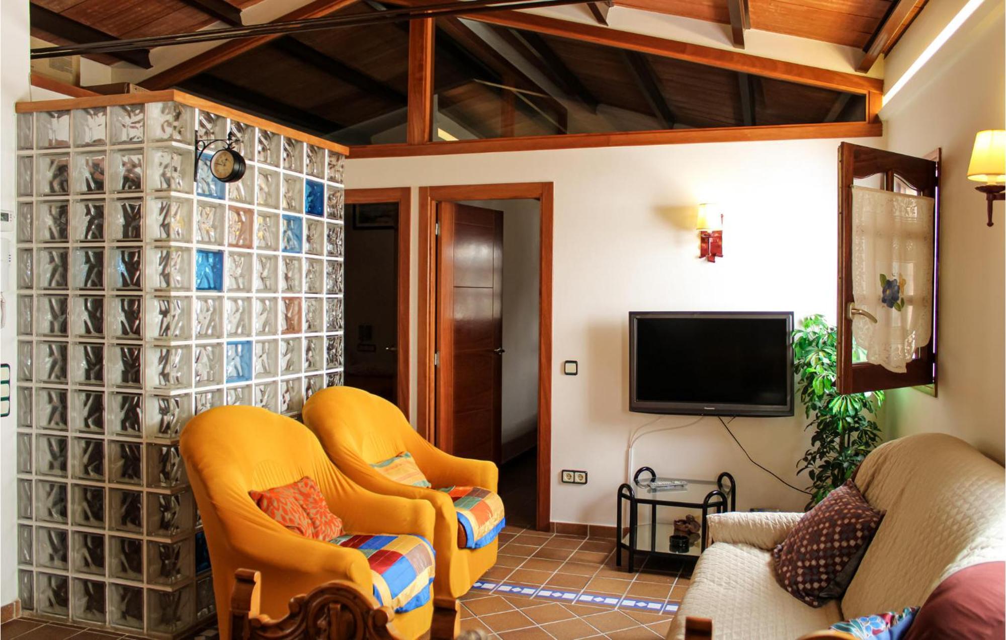 Amazing Apartment In Tossa De Mar With Wifi Exterior foto